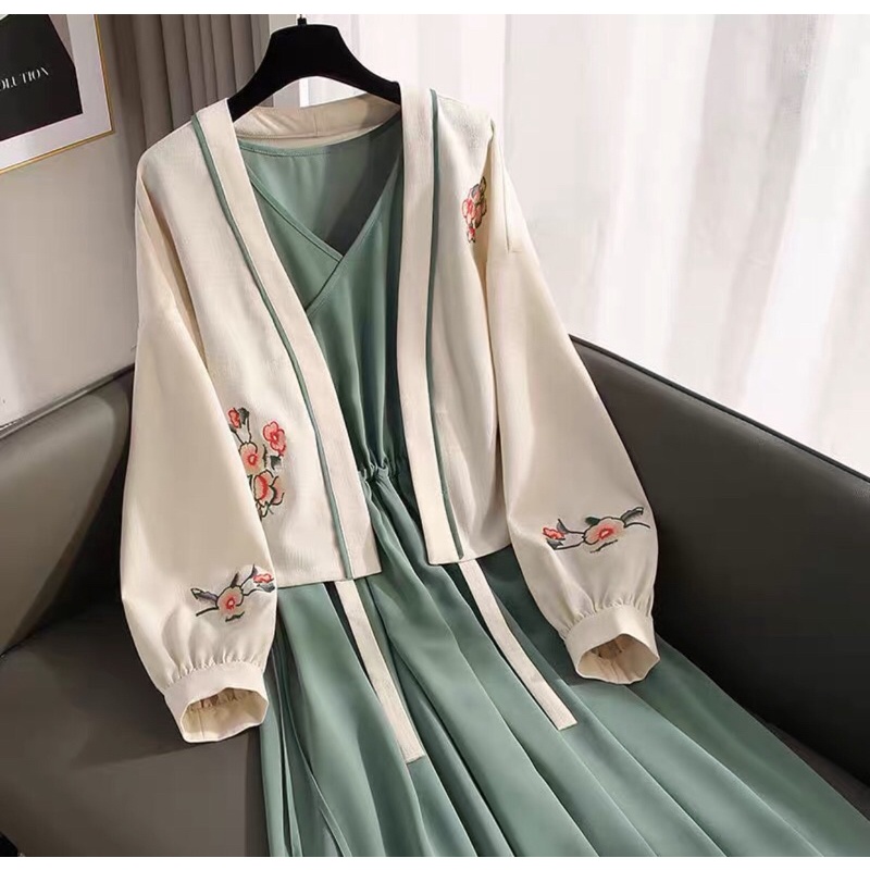 Hán phục nữ cách tân