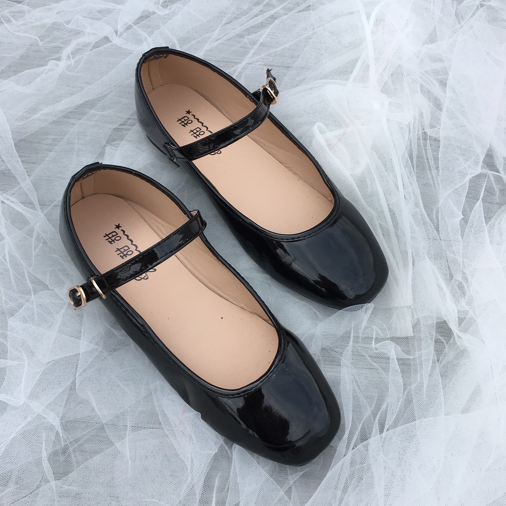 [SALE] Bệt nữ quai cài da bóng hàn quốc 35-39 | BigBuy360 - bigbuy360.vn