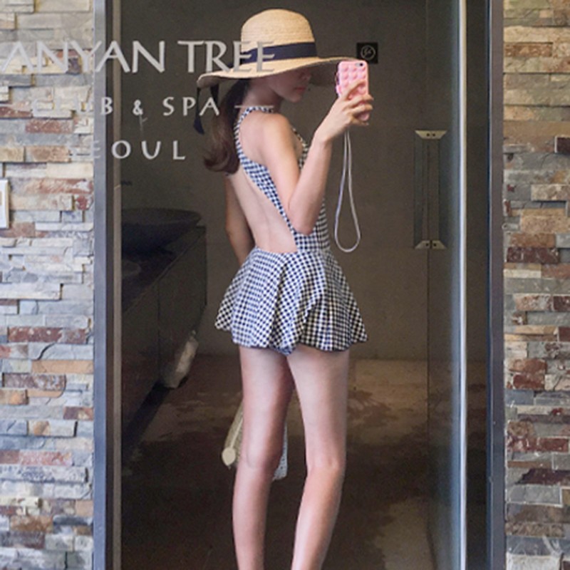 Bộ đồ bơi váy với thiết kế che bụng hở lưng tôn dáng - 1706 | BigBuy360 - bigbuy360.vn