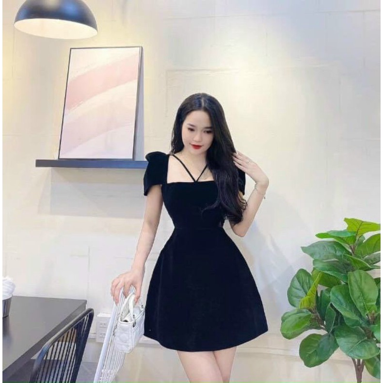 Đầm dự tiệc chất nhung chéo dây ngực tay bồng xinh xắn Party Dress