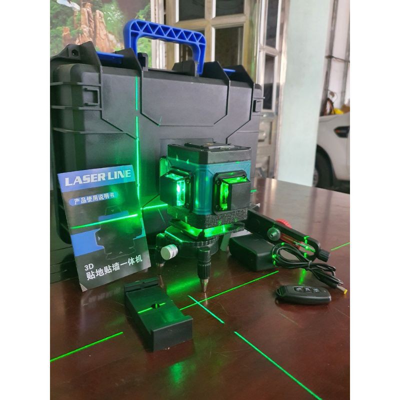 Máy cân mực bắn cốt máy cân bằng laser MAKITA 12 tia xanh laze có điều khiển, sạc, chân đế máy, hộp nhựa sbay sbay