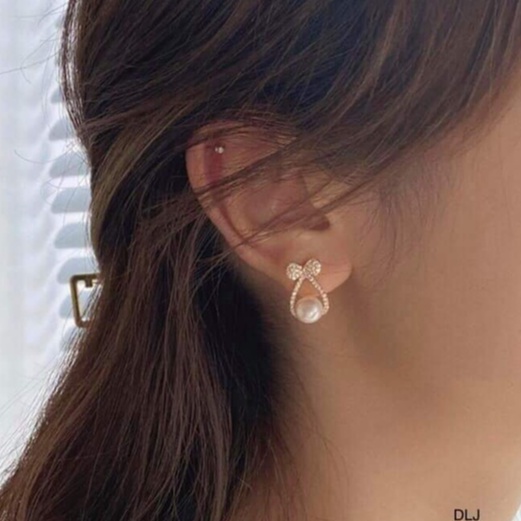 Bông tai BẠC TA hình nơ viền đá phối trai thật nước ngọt -TRANG SỨC BẠC VÀ TRAI cam kết chuẩn bạc