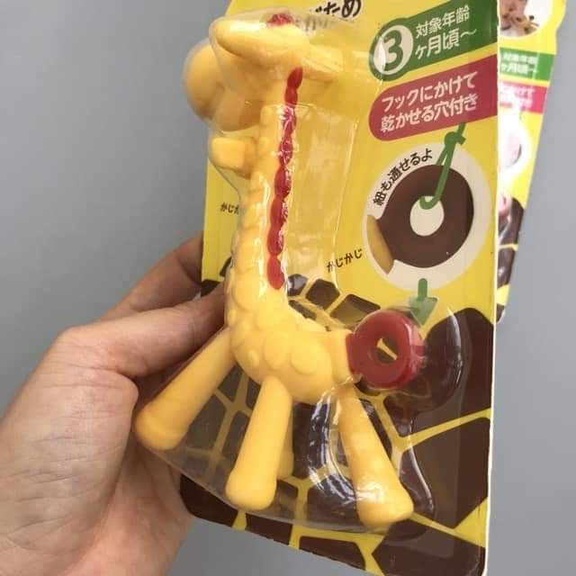 Gặm nướu cho bé