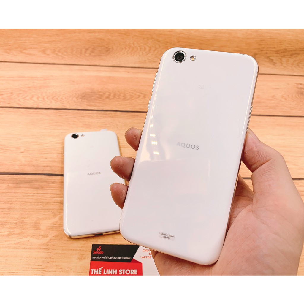 Điện thoại Sharp Aquos R  - Snap 835 Ram 4G 64G Màn 2K