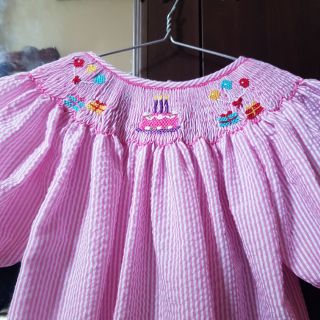 Đầm smock bánh kem