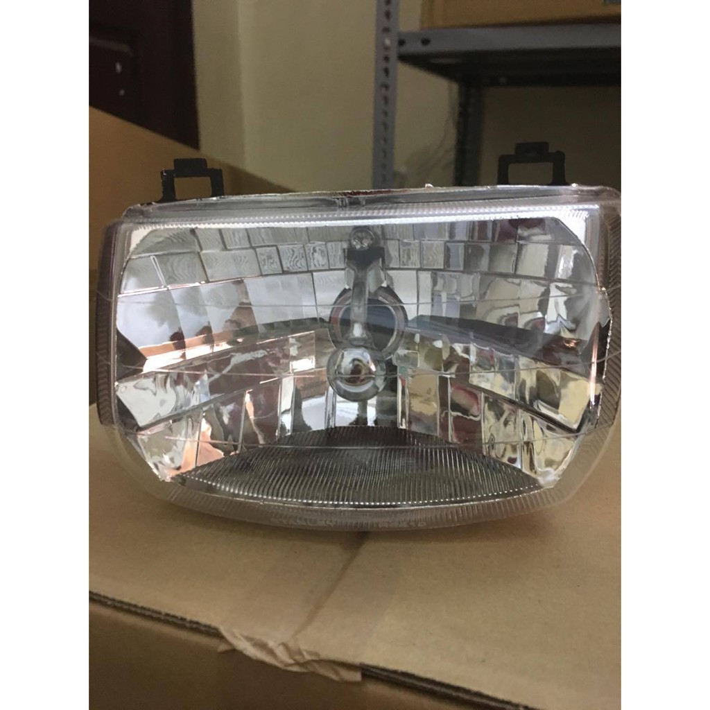 Pha trước wave thái 110