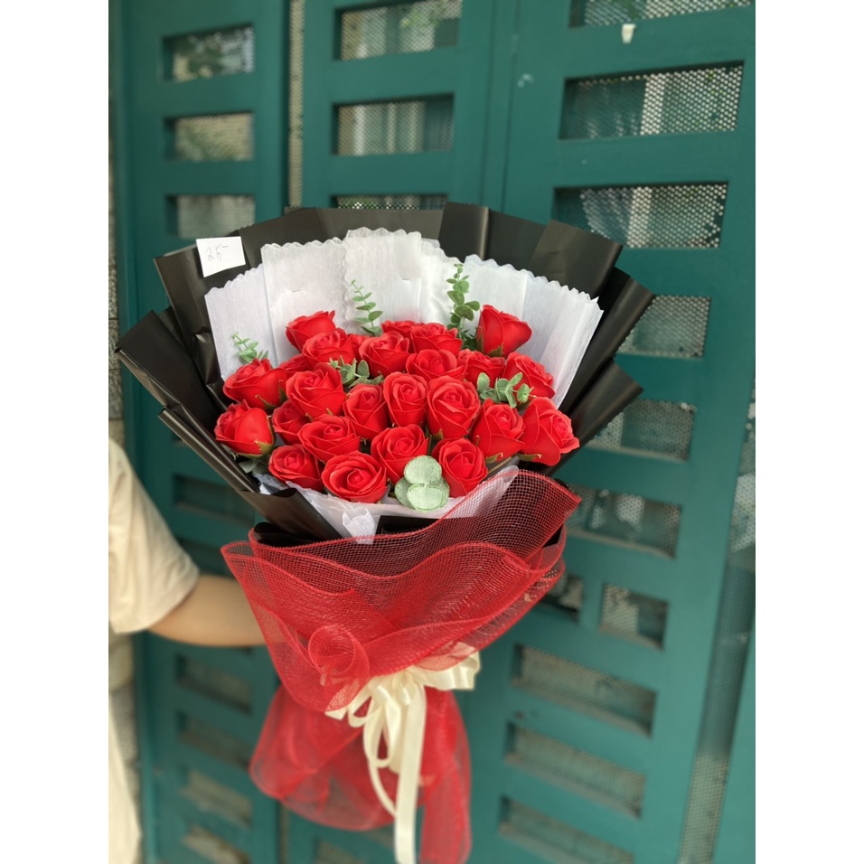 Bó hoa hồng vĩnh cửu chúc mừng ngày Phụ nữ 8/3-Tiệm Hoa Bốn Mùa