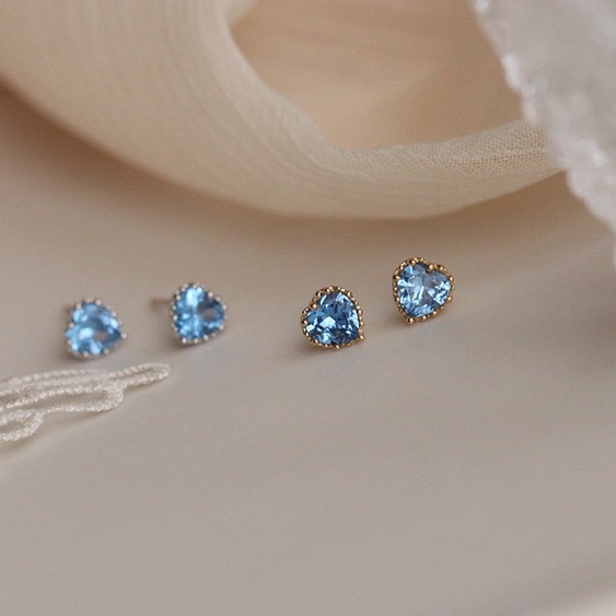 Khuyên tai nữ bạc mặt trái tim đính đá xanh 2 màu bạc và vàng Blue Heart sang chảnh | HARMONY ACCESSORIES K178