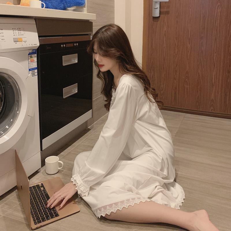 Đầm Ngủ Dài Tay Phối Ren Phong Cách Hàn Quốc 2021 | BigBuy360 - bigbuy360.vn