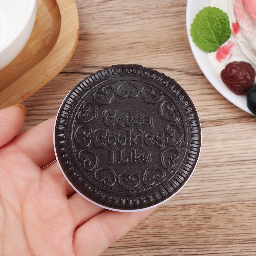 SOFTNESS Gương Trang Điểm Kèm Lược Thiết Kế Dễ Thương Tiện Dụng Cho Nữ