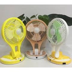 Quạt tích điện mini Fan - 5580 kèm đèn + tặng kèm 1 bình nước thủy tinh kim cương