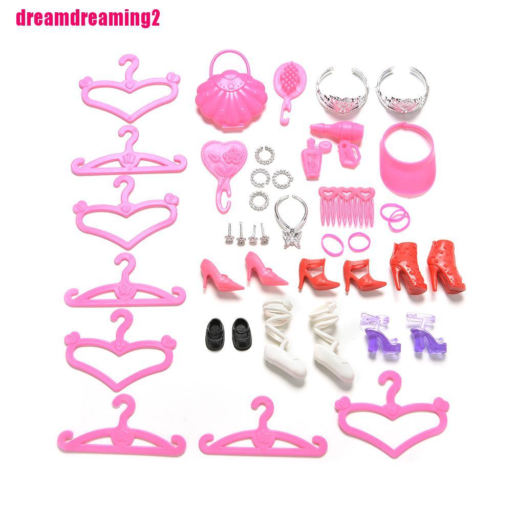 Bộ 45 Búp Bê Thiết Kế Độc Đáo