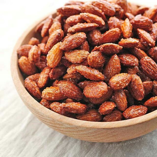 Hạnh nhân ngào mật ong, bơ