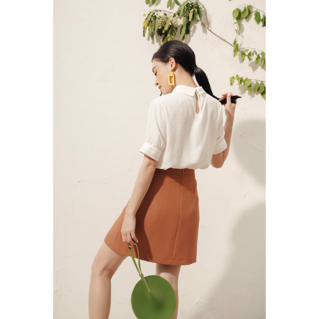 Áo sơ mi cổ vic trắng can ren thêu hoa 1AO1002 ADORE DRESS | BigBuy360 - bigbuy360.vn