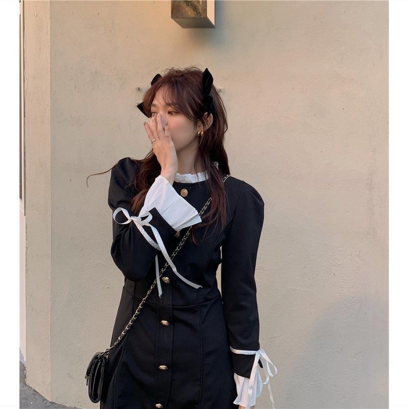 Đầm tiểu thư cổ trụ tay loe bánh bèo sang chảnh