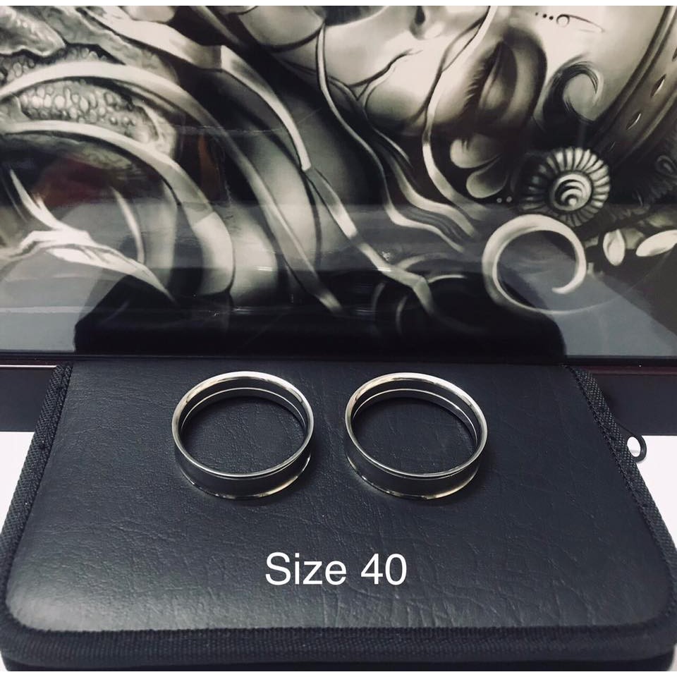 KHUYÊN NONG TAI VIỀN MỎNG INOX SIZE 40MM