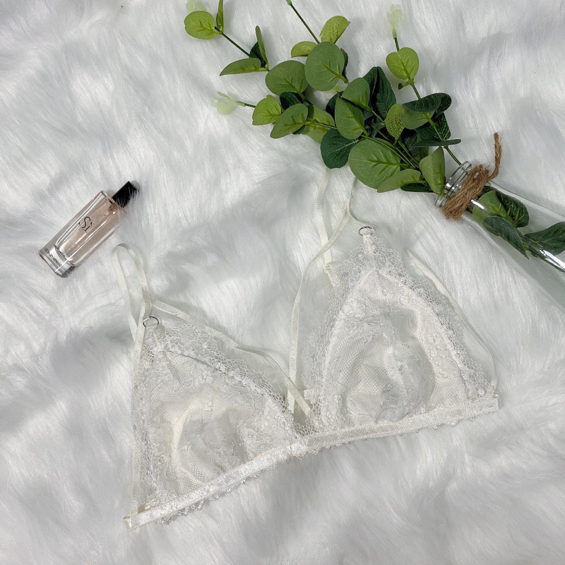 Line White Bralette - Áo lót ren trắng dễ thương thoải mái sexy | BigBuy360 - bigbuy360.vn
