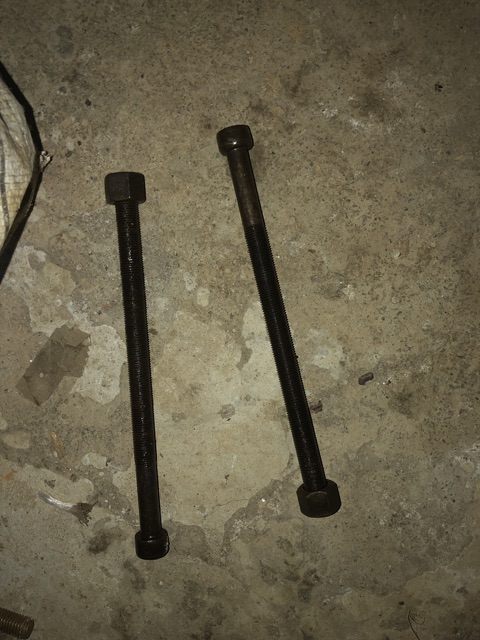 Sản phẩm gia đình làm: BLXT phi 10 dài 15cm đen rin.