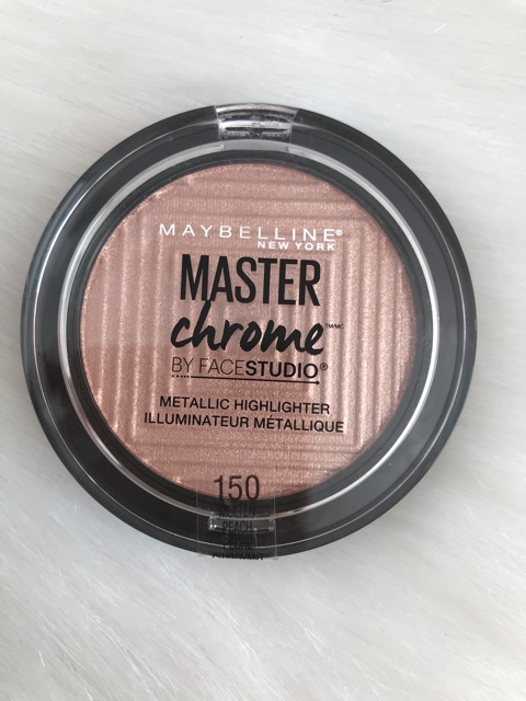 - PHẤN BẤT SÁNG MAYBELLINE  - Mỹ