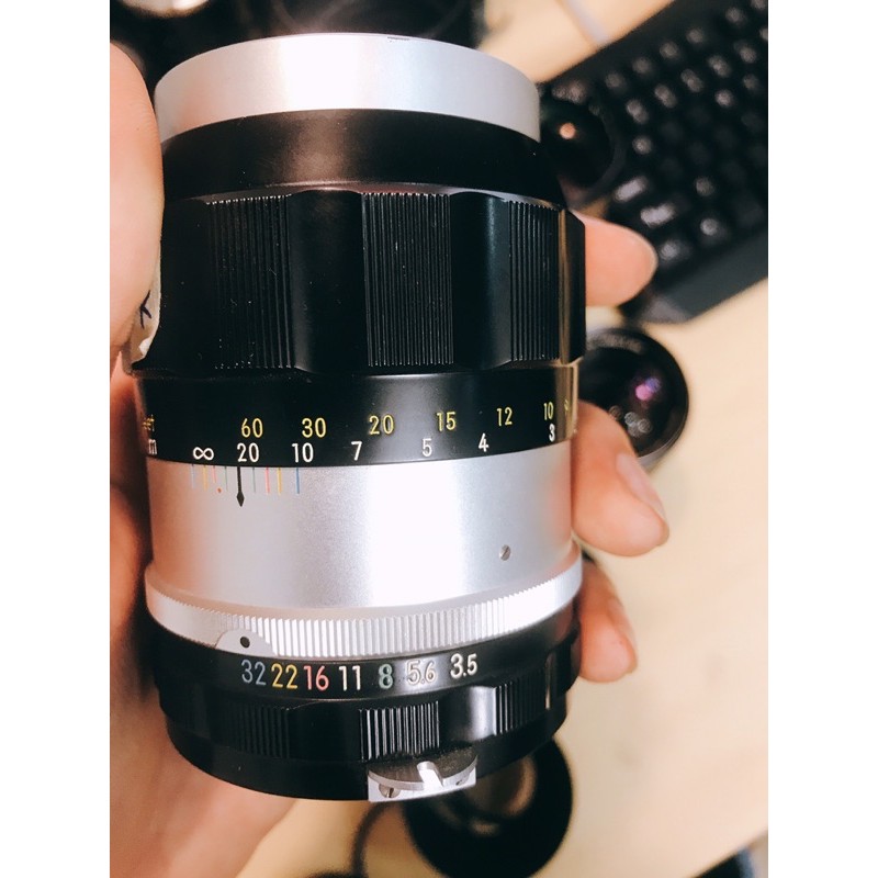 Ống kính MF Nikkor-Q 135mm F3.5 đời F