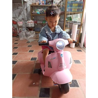 XE MÁY ĐIỆN VESPA CHO BÉ