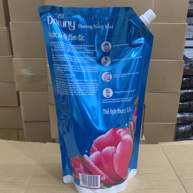 Nước Xả Vải Downy Hương Nắng Mai 1,4L