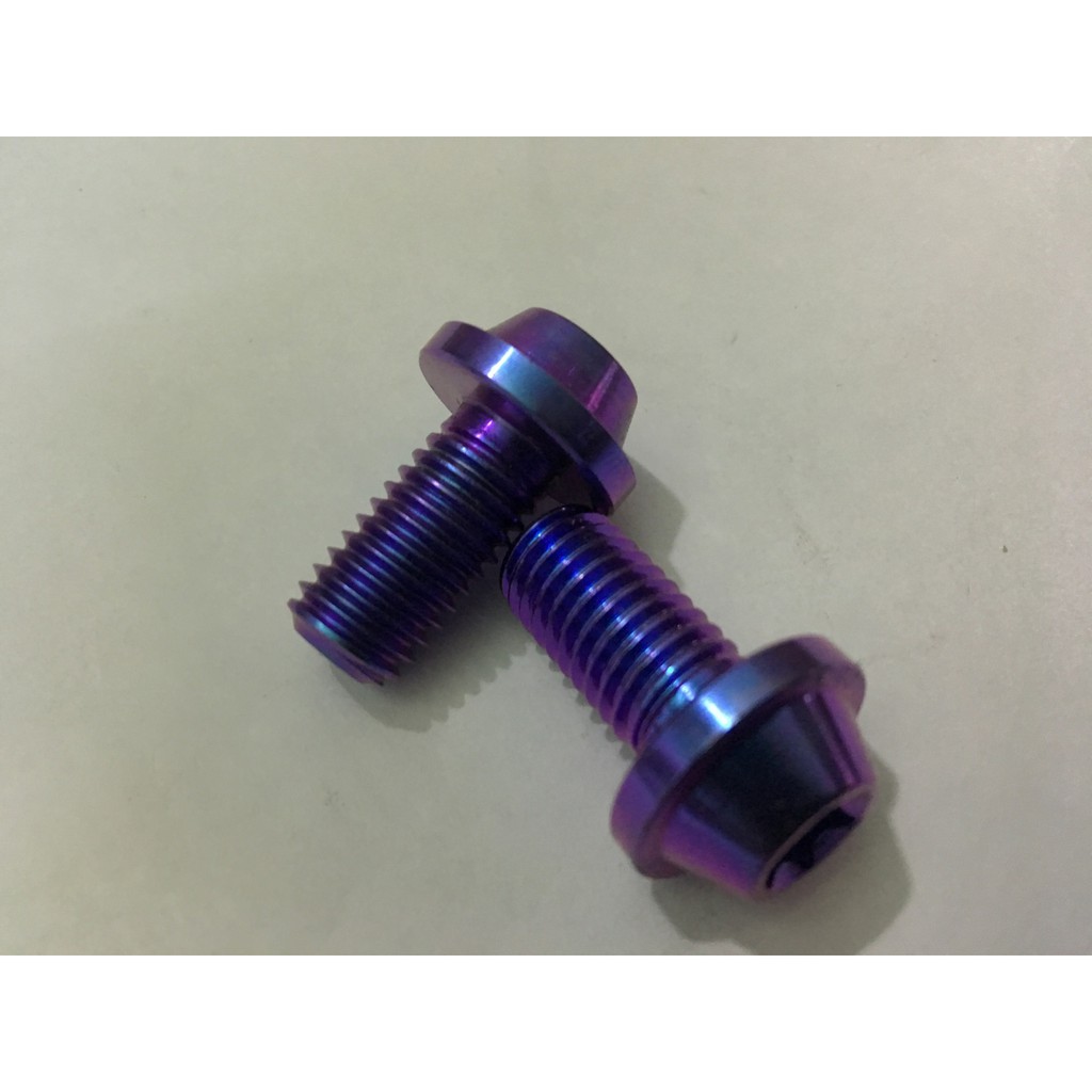 2 ỐC TITANIUM GR5 gắn heo dầu Exciter 150