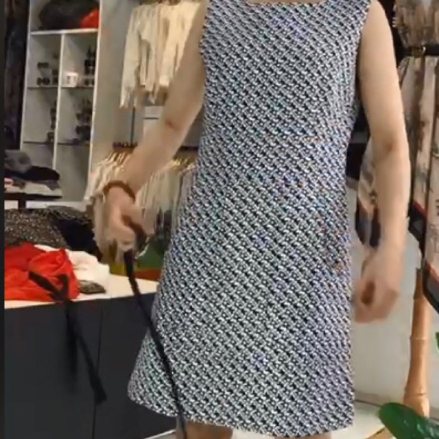 váy Tino Trương