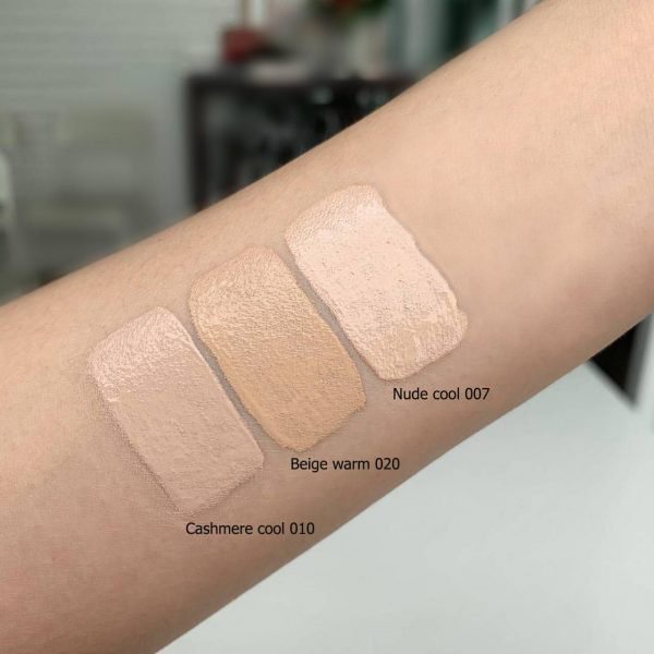 Kem Nền Dưỡng Ẩm Catrice True Skin Hydrating Foundation che phủ hoàn hảo 30ml