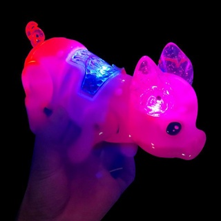 Đồ chơi cho bé, đồ chơi con lợn biết đi, phát sáng, có nhạc vui nhộn. Bé dắt đi chơi, đặc biệt phù hợp làm quà Trung Thu