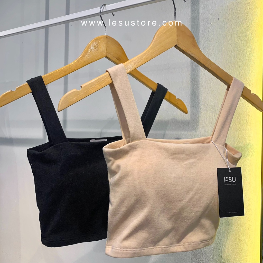 ẢNH TỰ CHỤP Áo croptop dây cổ vuông