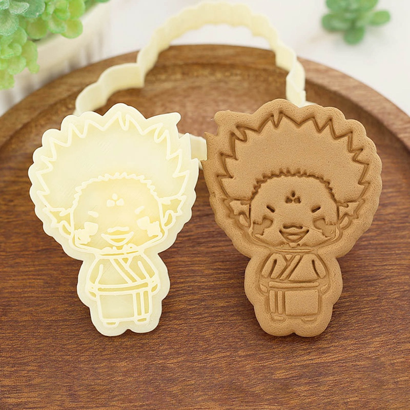 Khuôn làm bánh quy hạnh nhân vật Anime Jujutsu Kaisen