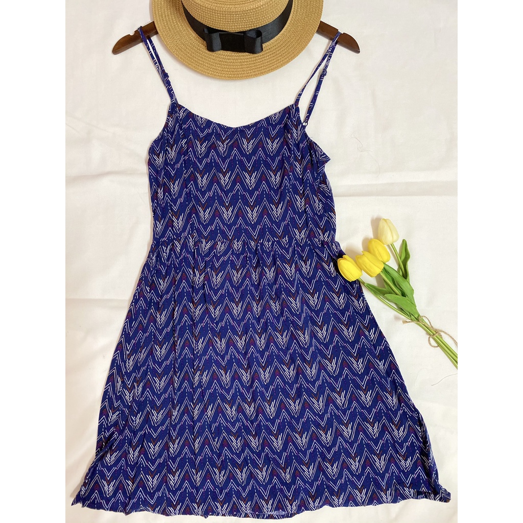 Simbird 2hand secondhand clothes - Đầm dây H&M vintage