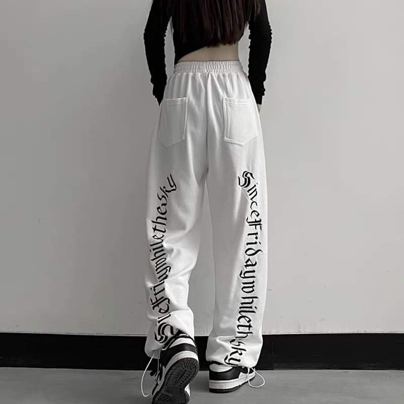 Quần chữ sau chốt gấu KA12