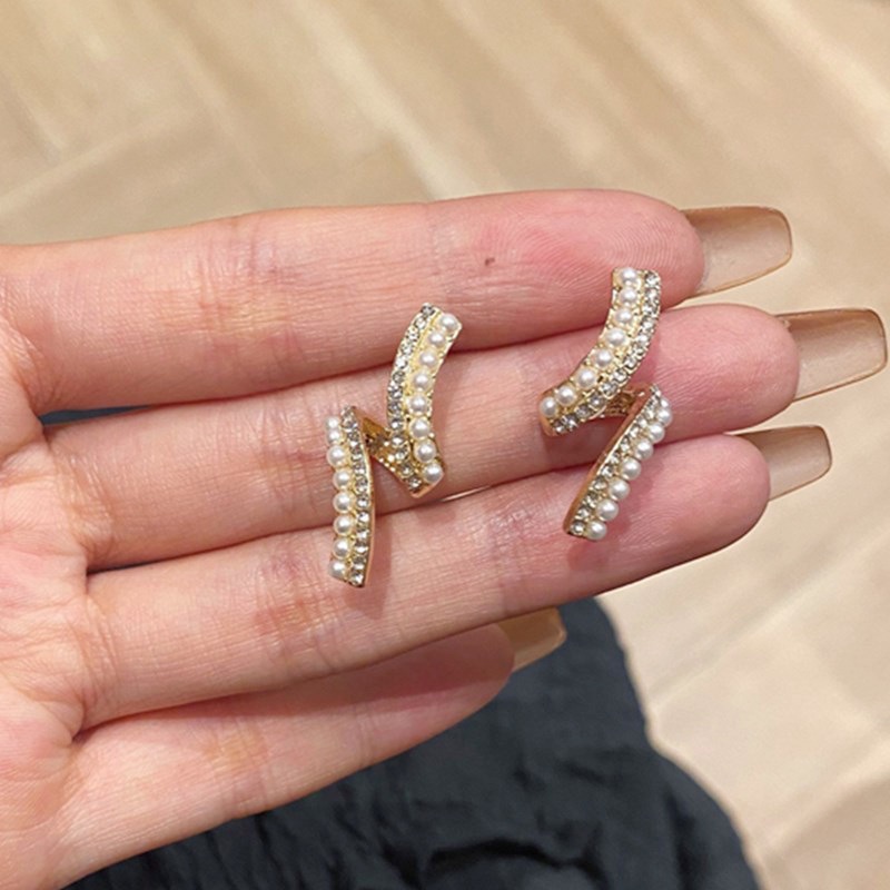 Khuyên tai kẹp không bấm lỗ chốt cố định K001 bằng hợp kim mạ vàng hình khối đính hạt trai hạt đá dáng midi Leous