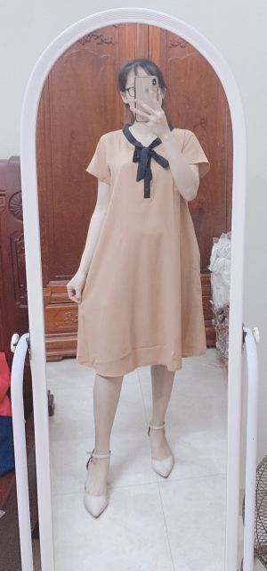 Váy bầu lụa chun nơ cổ
