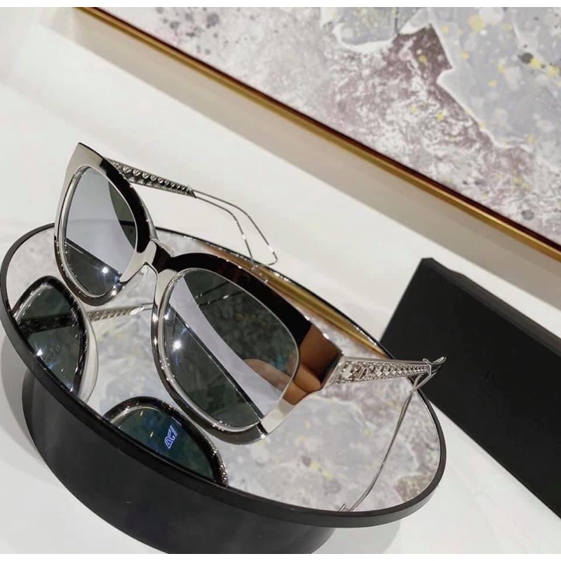 Kính thời trang dior gọng bạc măt tráng gương
