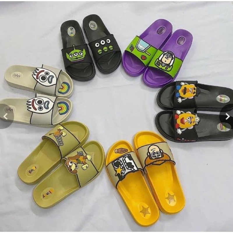 [HÀNG CHÍNH HÃNG] DÉP SPAO x TOY STORY - DÉP QUAI NGANG CAO SU ĐI MƯA - HÀNG CÓ SẴN - UNISEX NAM NỮ - CÓ BILL ĐẦY ĐỦ