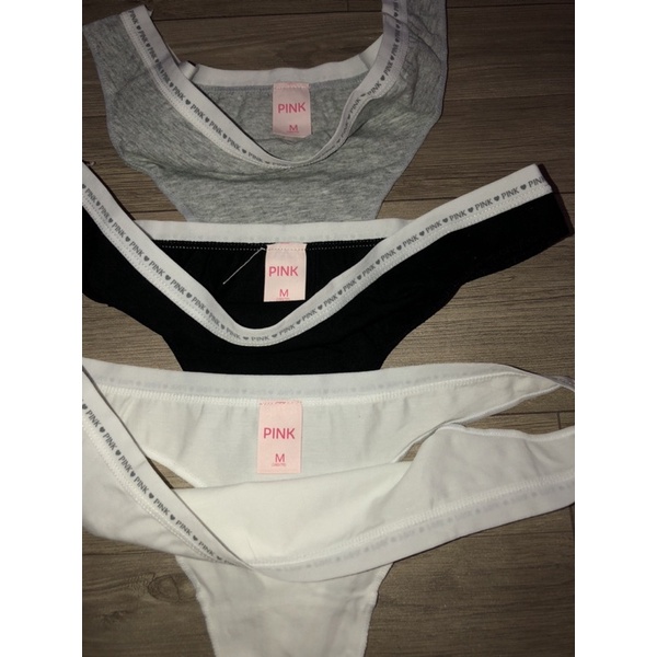 Quần lót thể thao chữ pink