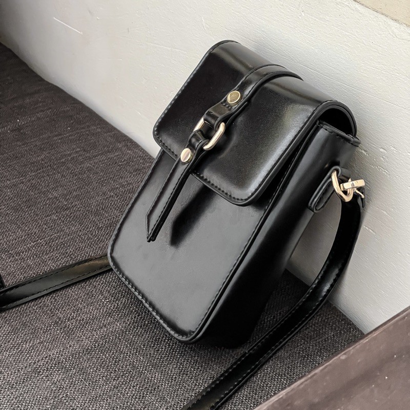 [ORDER] Túi da nhỏ nam nữ unisex form cứng khoá nam châm | BigBuy360 - bigbuy360.vn