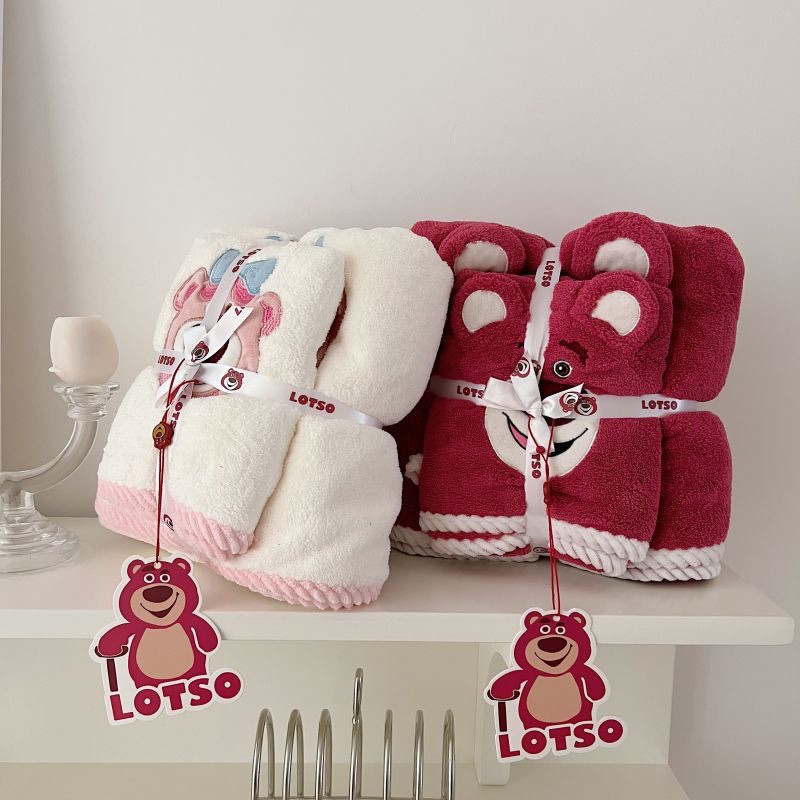 Set khăn tắm Lotso