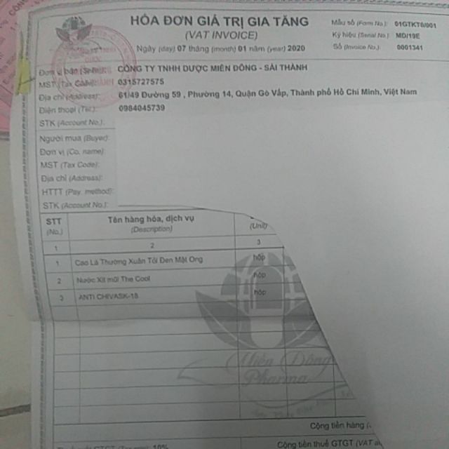 SIRO CAO LÁ THƯỜNG XUÂN MẬT ONG TỎI ĐEN CHANH ĐÀO.Hỗ trợ tăng cường sức đề kháng giảm ho.