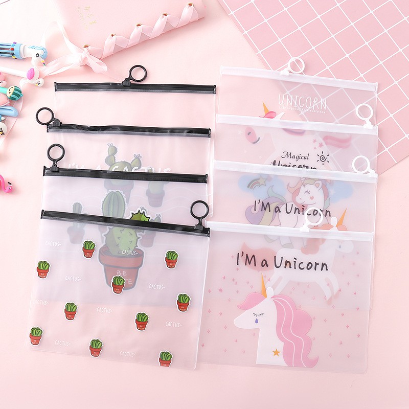 Hộp Bút / Túi Bút Trong Suốt Khoá Zip Hình Xương Rồng UNnicorn Loại To Đa Năng Kt 17*21cm