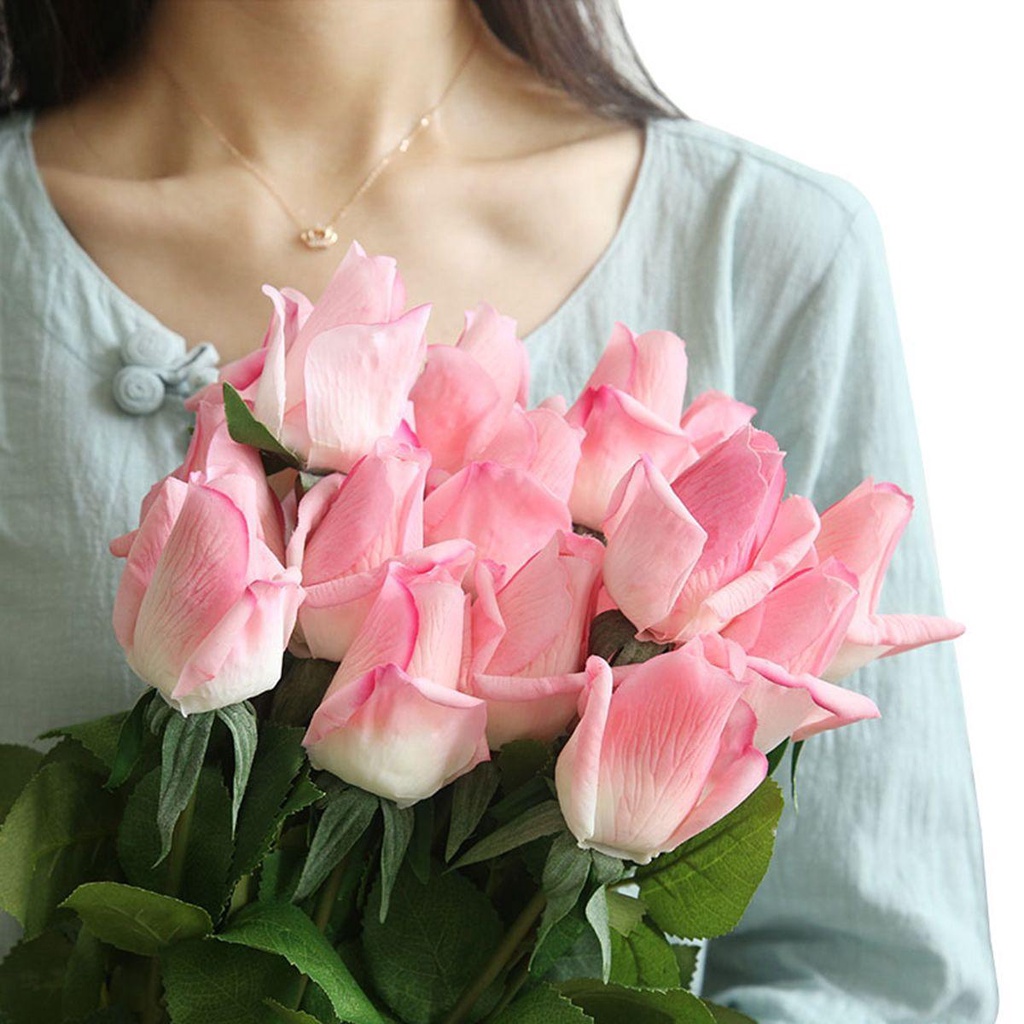 Vòng Hoa Nhân Tạo Lãng Mạn Dùng Trang Trí Tiệc Cưới