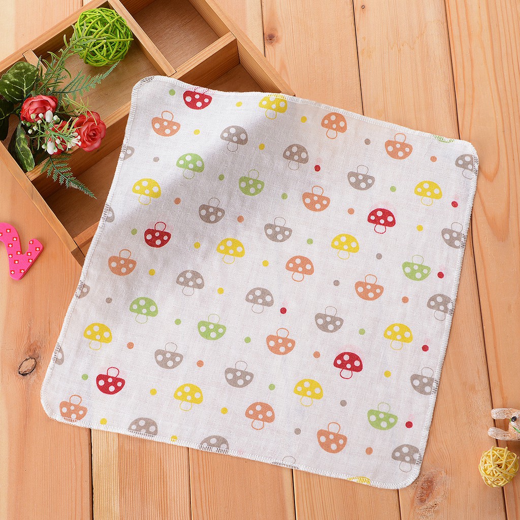 Khăn Vuông Từ Cotton Lau Miệng Cho Bé Kiểu Dáng Dễ Thương Màu Sắc Ngẫu Nhiên
