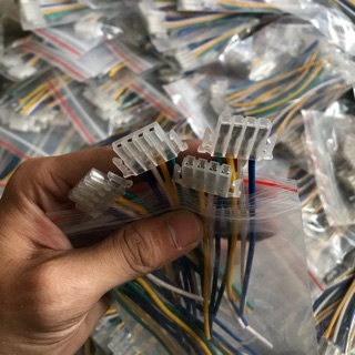 Ghim công tắc 4 dây