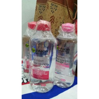 Tẩy trang Garnier Đức Skinactive