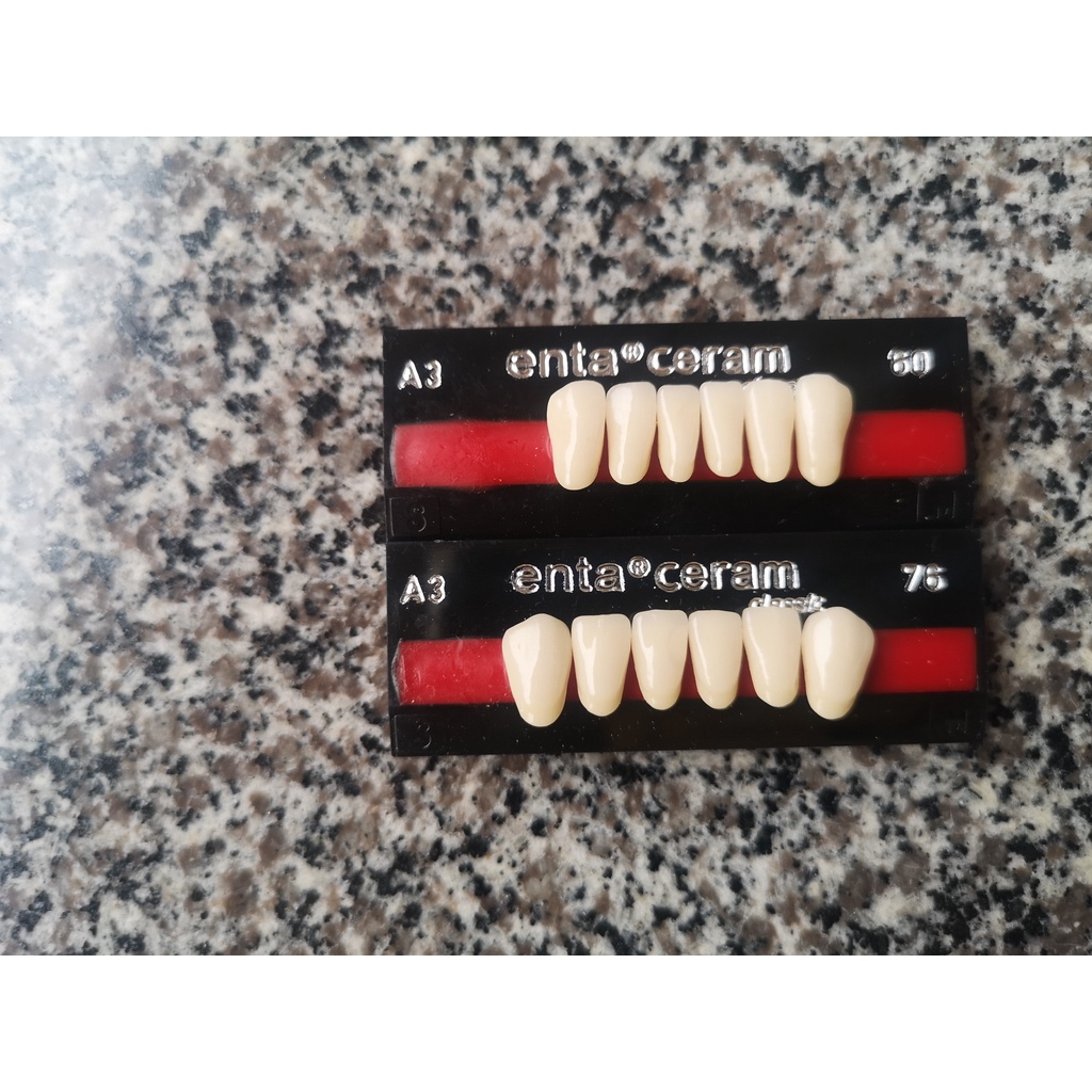 Răng sứ tháo lắp dạng vĩ 6 răng cửa Enta Hà Lan