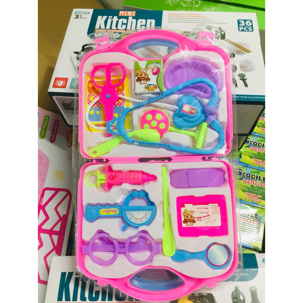 Bộ Đồ Chơi Vali Bác Sĩ_ Cho Bé Tập Tàm Bác Sĩ