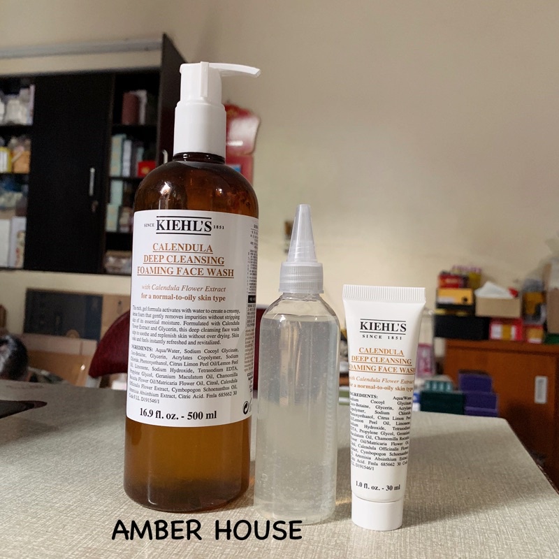 Sữa rửa mặt hoa cúc Kiehls